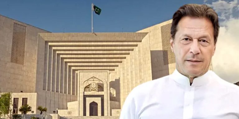 سپريم ڪورٽ: عمران خان کي پٽن سان رابطي لاءِ ذاتي ڊاڪٽرن ۽ ٽيليفون سهولتن تائين رسائي ڏيڻ جو حڪم